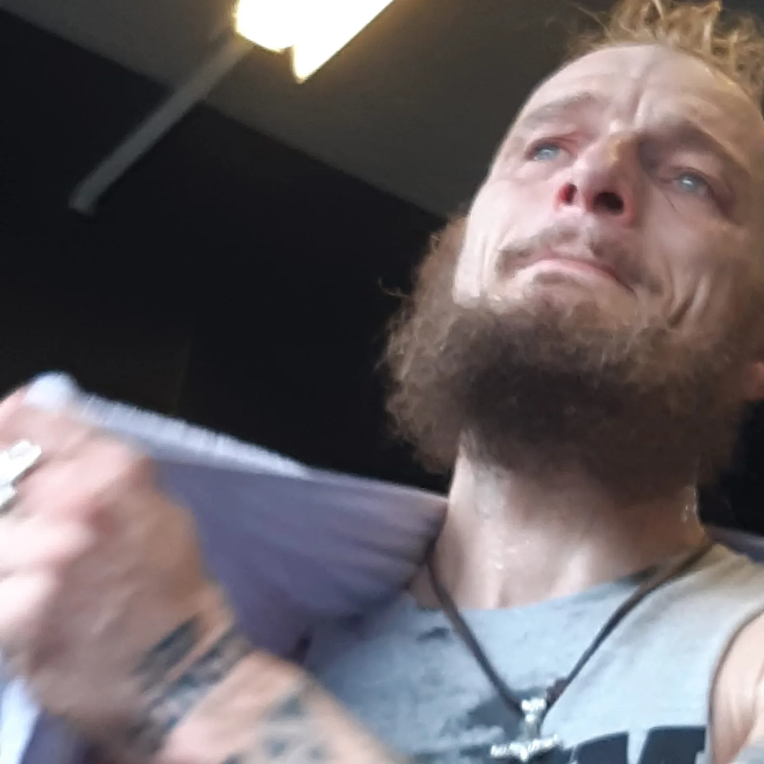 Ralf tijdens de 120 kilometer op de loopband