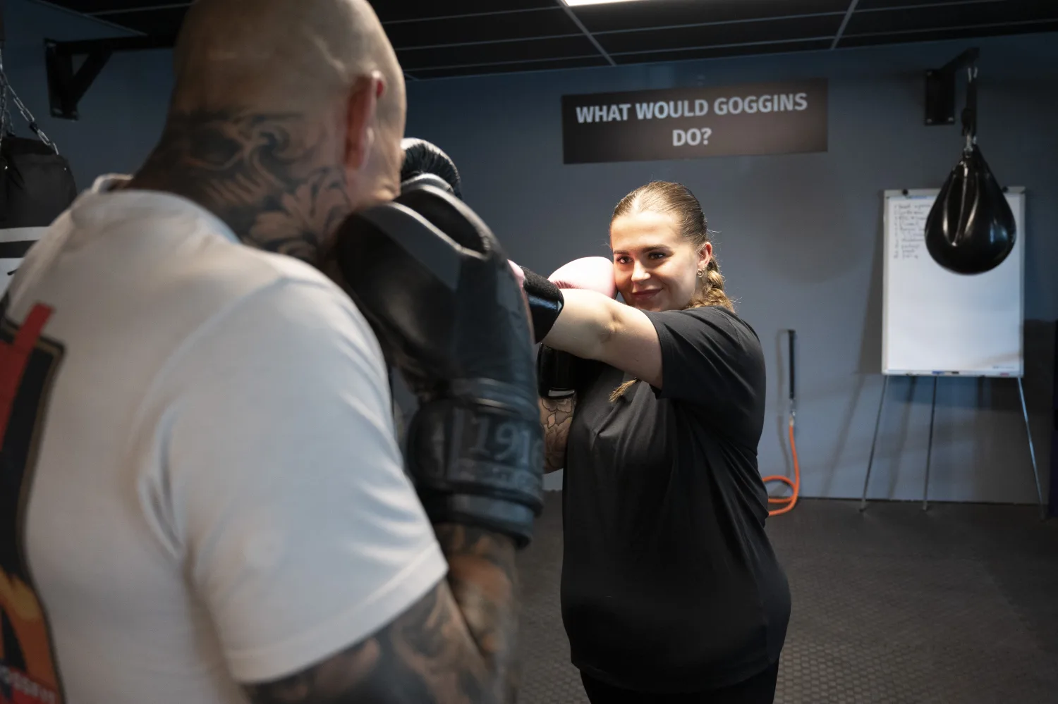 Danique Veldwijk tijdens een training bij Fitfabriek De Baard